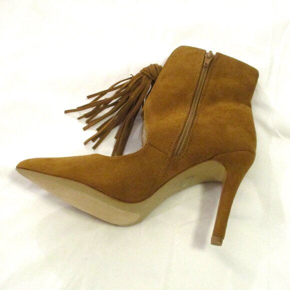 JOURNEE COLLECTION HIGH ANKLE BOOTIES – NWT 7.5 - Picture 4 of 15